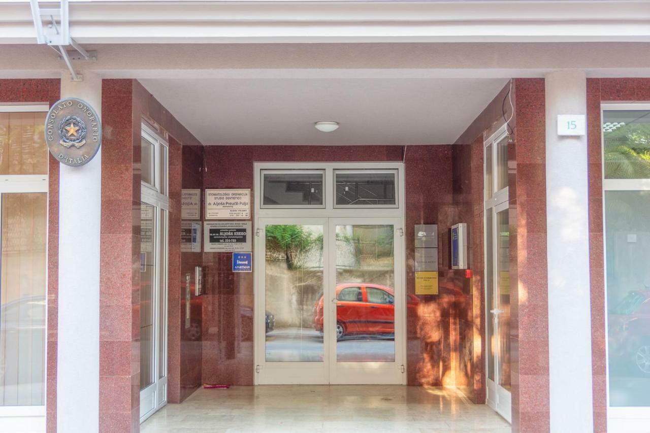 Apartment Monte Zaro Pula Exterior foto
